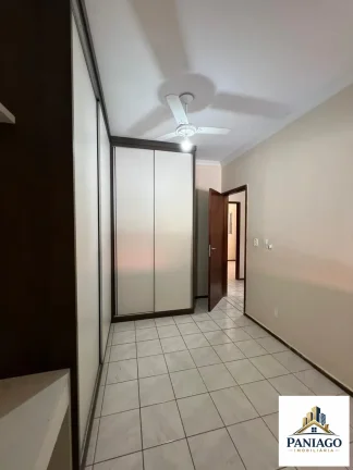Imagem Locação/Venda casa em condomínio c/3 quartos (1 suíte), Bairro Areão, Cuiabá-MT