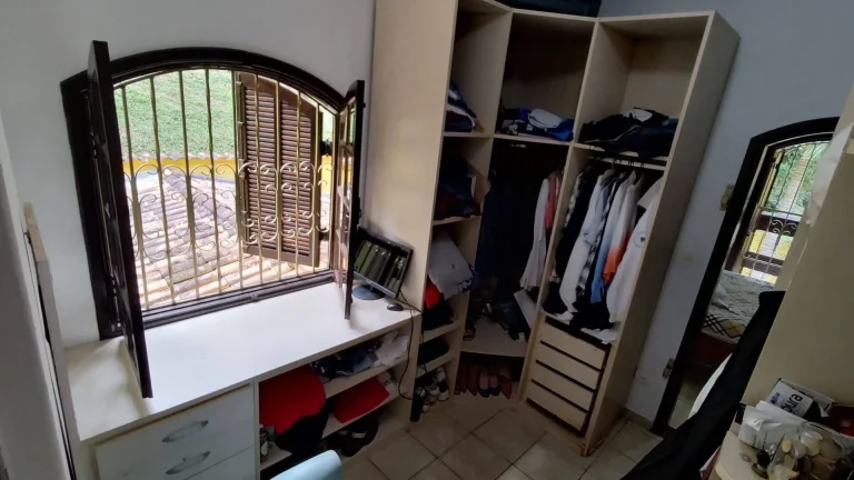 Imagem Casa com 3 dormitórios, 800 m² - venda por R$ 1.695.000,00 ou aluguel por R$ 6.864,00/mês - Colonial Village (Caucaia do Alto) - Cotia/SP