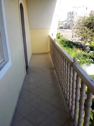 Imagem Casa Duplex, 05 Quartos, Area Gourmet c/ Churrasqueira, 06 Vagas de garagem, Enseada Azul, Guarapari - ES