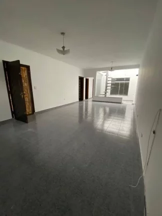 Imagem Casa com 3 dormitórios para alugar, 240 m² por R$ 4.478,45/mês - Vila Luzita - Santo André/SP
