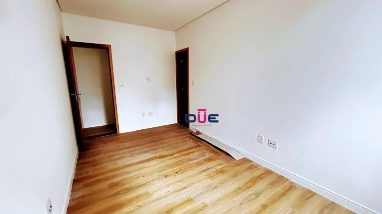 Imagem Casa com 4 dormitórios à venda, 244 m² por R$ 1.800.000 - Embaré - Santos/SP