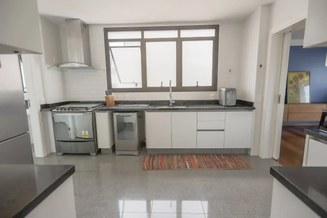 Imagem Apartamento Brooklin - 227M², 3 Dorms, 3 Suítes, 3 Vagas, Varanda.