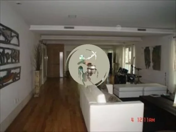 Imagem SIMPLEMENTE MAGNIFICO O MAIOR APARTAMENTO DO BAIRRO DA VILA RICA EM SANTOS, LOCALIZADO NA RUA MAIS C...