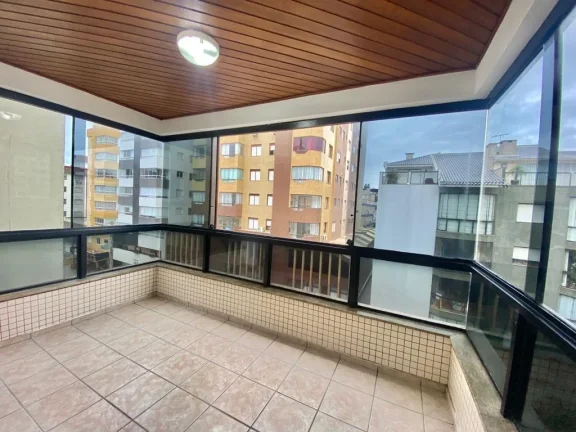 Imagem Apartamento 2Dórmitórios dependência - Bairro Centro