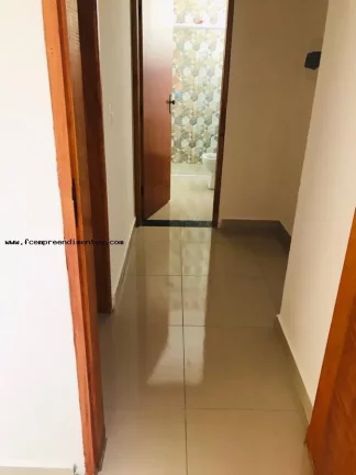 Imagem Casa Comercial para Venda em Limeira, Residencial Colinas do Engenho I, 2 dormitórios, 1 banheiro, 2 vagas