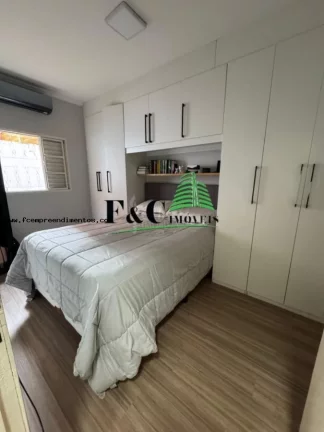 Imagem Casa para Venda em Limeira, JARDIM SÃO LOURENÇO, 2 dormitórios, 1 banheiro, 2 vagas