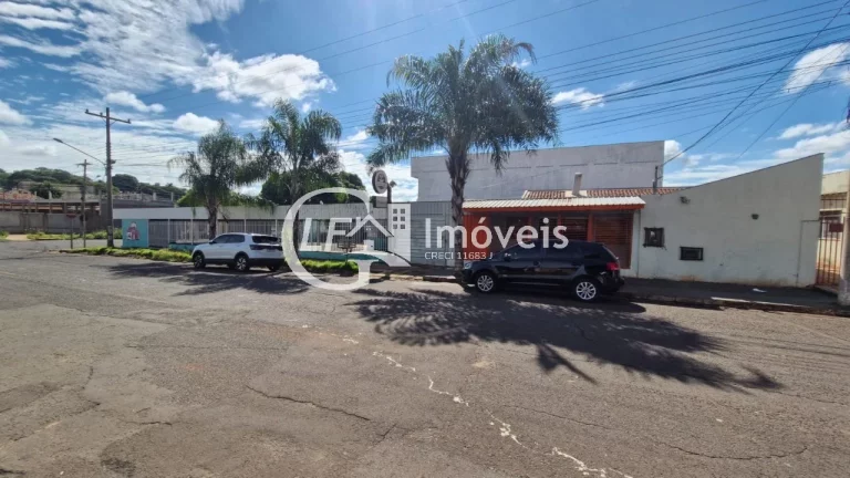 Imagem Excelente Oportunidade! Terreno de Esquina com Potencial Comercial e Residencial