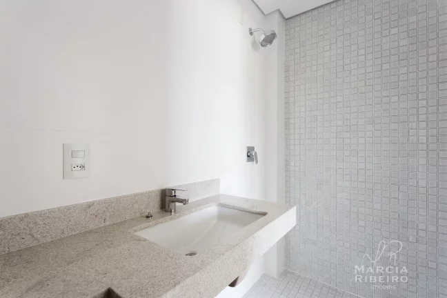 Imagem DUPLEX novo na Trindade com 3 quartos
