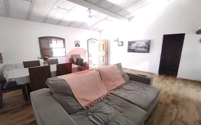 Imagem Casa com 3 dormitórios à venda, 100 m² - Palmeiras - Cabo Frio/RJ