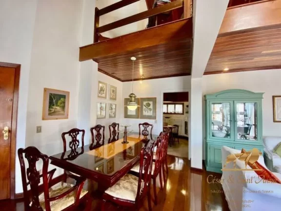 Imagem Apartamento com 4 dormitórios à venda, 186 m² por R$ 1.800.000,00 - Jardim Manancial - Campos do Jordão/SP