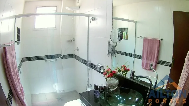 Imagem Cobertura Duplex com 4 Quartos à Venda na Praia do Morro - Guarapari/ES