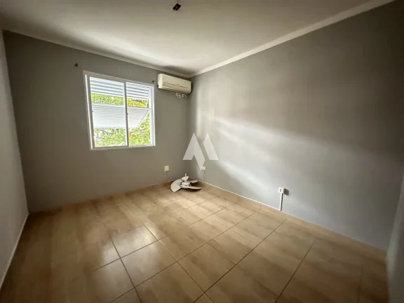 Imagem Apartamento à venda no Embaré