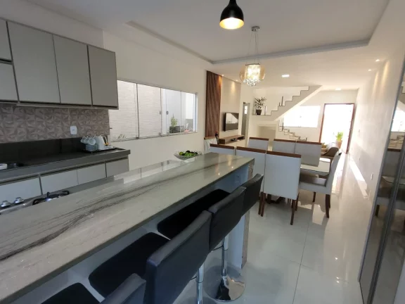 Imagem Casa Duplex, 03 Suites, Area de Lazer Completa, 02 Vagas de Garagem, Jardim Boa Vista, Guarapari - ES