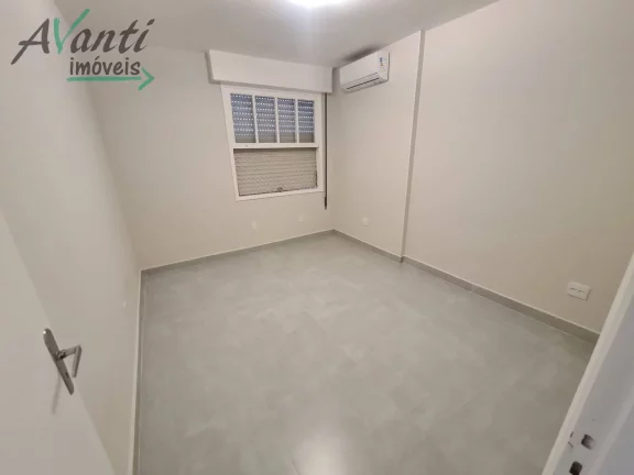 Imagem Apartamento à de 2 quartos , 83m², todo reformado, localizado no bairro Embaré - Santos/SP