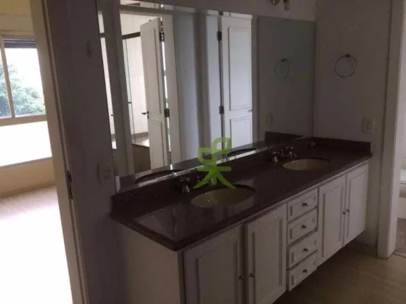 Imagem Apartamento com 4 dormitórios à venda, 255 m² por R$ 900.000,00 - Vila Suzana - São Paulo/SP