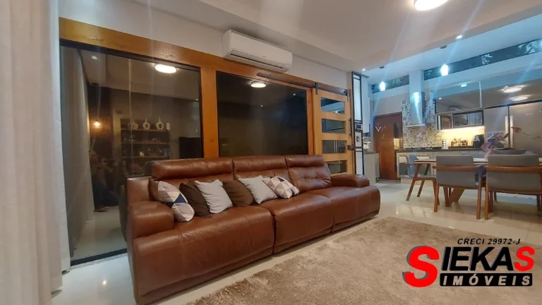 Imagem Imperdível: Casa à venda em São Paulo-SP, Jardim Iguatemi. 2 quartos, 2 suítes, 1 sala, 3 banheiros, 2 vagas, 125m².
