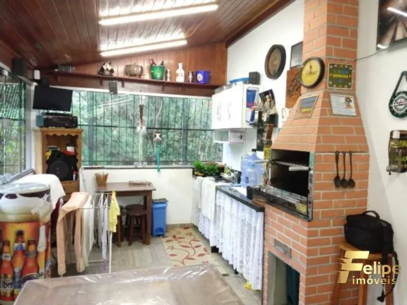 Imagem CASA DUPLEX À VENDA EM SÍTIO FECHADO COM LAZER COMPLETO EM DOMINGOS MARTINS.