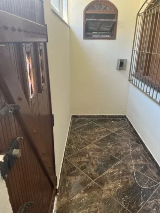 Imagem Casa Residencial em Macaé - RJ, Centro