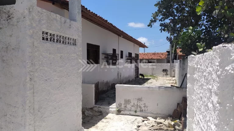 Imagem Casa - 3 Suítes - 120m² - Lucena/PB