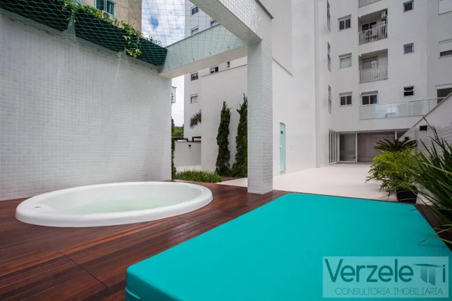 Imagem Apartamento 3 dormitórios para Venda em Balneário Camboriú / SC no bairro Pioneiros