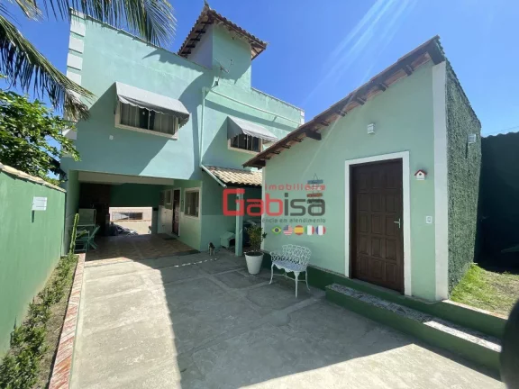 Imagem Casa com 4 dormitórios à venda, 170 m² por R$ 450.000,00 - Arpoador - Armação dos Búzios/RJ