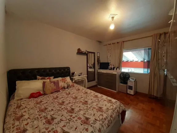 Imagem Casa com 2 Quartos e 2 banheiros à Venda, 100 m² por R$ 568.000