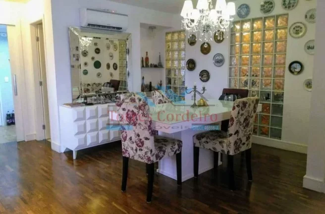 Apto de 3 dormitórios (1 suite master com banheira) + 2 vagas