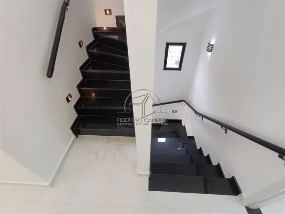 Imagem Espaçosa Casa Sobrado 4 Suítes no Boqueirão, Praia Grande