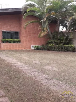 Imagem Casa à Venda com 241m² por R$ 990.000,00 - Vila Vianelo - Jundiaí/SP