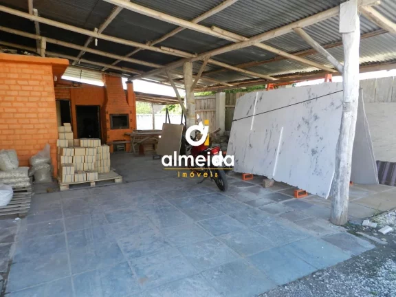 Imagem Empresa a venda com terreno de 30 x 106 de frente para Faixa Velha