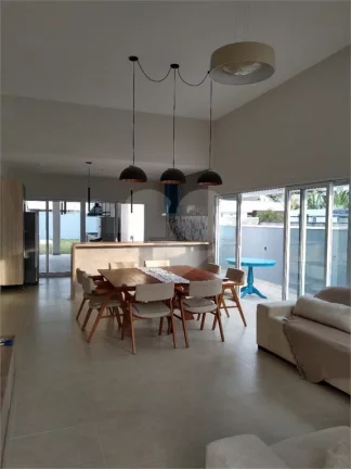 Imagem Casa à venda com 4 quartos, sendo 4 suítes, no condomínio Bougainville iv, Bertioga - SP