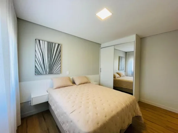 Imagem Casa em Condominio 5 Dormitórios - Bairro xangri-la