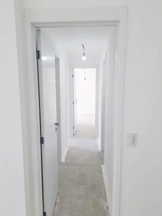 Imagem Apartamento 79M², 3Q, 1 Suíte, 2 Banheiros, 1 Vaga, Academia, Churrasqueira, Piscina Adulto e Infantil, Salão de Festas e Jogos, Quadra, Playground.
