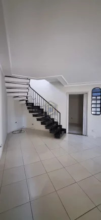 Imagem Casa Sobrado em Vila Morangueira, Maringá/PR