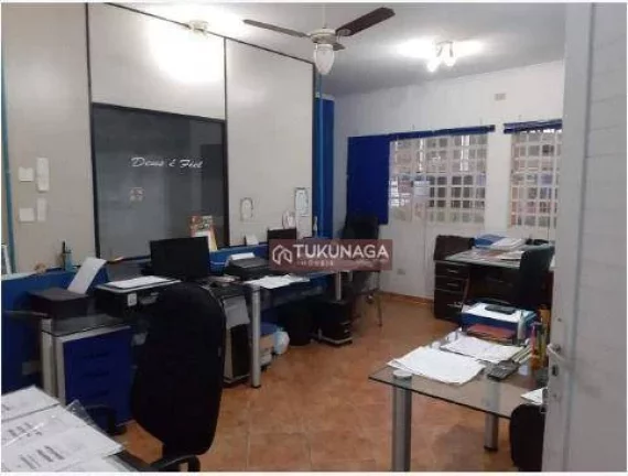 Imagem Sobrado com 6 dormitórios à venda por R$ 1.600.000 - Jardim Arapongas - Guarulhos/SP