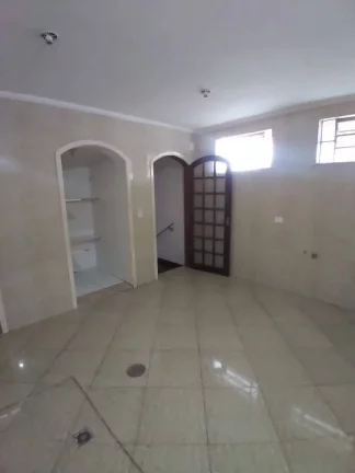 Imagem Sobrado com 3 dormitórios, 273 m² - venda por R$ 640.000 ou aluguel por R$ 3.690/mês - Vila Luzita - Santo André/SP
