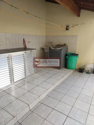 Imagem EXCLUSIVO: lindo sobrado a venda na Cidade Dutra/Satélite. Vendo lindo Sobrado de 133m² no Jardim satélite região da cidade Dutra, São 3 Dormitórios, sendo 1 Suíte, 2 salas, cozinha com planejados, Varanda, lavanderia e churrasqueira, 2 vagas de garagem c