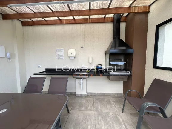 Imagem Apartamento com ótima localização frente rua.