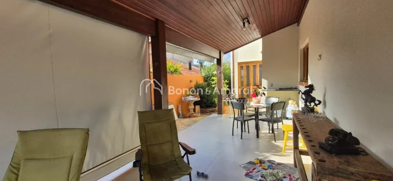 Imagem Casa Condomínio Estância Paraíso - Região Alphaville

Charmosa, construção sólida, 510 m² de...