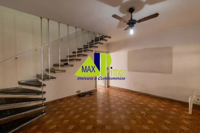 Imagem Excelente Casa para Locação na Vila Granada, São Paulo-SP: 2 Quartos, 1 Suíte, 1 Sala, 3 Banheiros, 2 Vagas de Garagem, 150m².