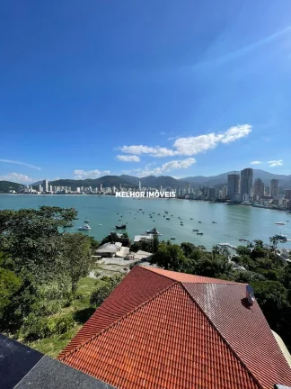 Imagem Casa Alto Padrão à Venda com 04 Suítes e Linda Vista Mar localizado em Itapema - SC