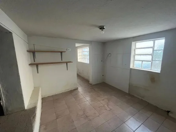 Imagem Casa Espaçosa com Quintal Grande e Porão Amplo no São Sebastião – Barbacena