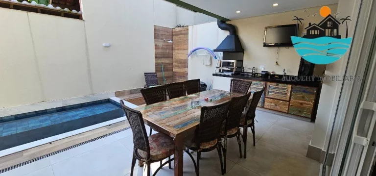 Imagem Aluguel Anual em Juquehy, Casa a Venda - com 3 suítes, lado direito, piscina e churrasqueira privativa máx. 8 pessoas | Juquehy Imobiliária