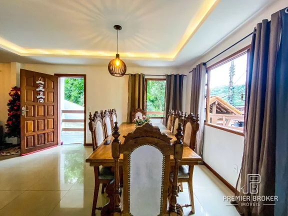 Imagem Casa à venda, 160 m² por R$ 789.000,00 - Pimenteiras - Teresópolis/RJ