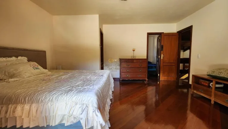 Imagem Casa para Venda em Teresópolis / RJ no bairro Parque do Imbui