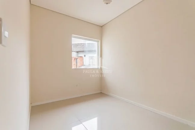 Imagem Casa com Terreno de 70m² e 101m²de área útil São 3 Dormitórios, 2 Banheiros, Sacada, 2 Vagas, Quintal no Bairro Casa Branca, Santo André