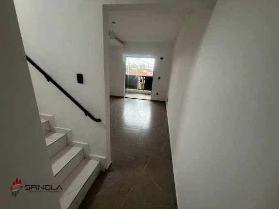 Imagem Casa com 2 dormitórios à venda, 79 m² por R$ 410.000,00 - Mirim - Praia Grande/SP