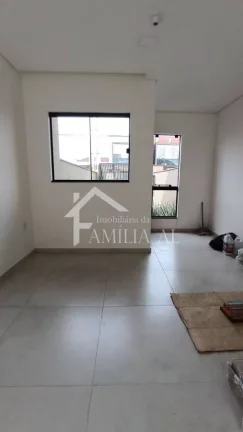 Imagem Geminado com 81m² e 2 suítes no Iririú