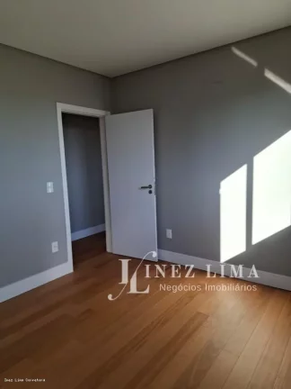 Imagem Apartamento 3 Quartos para Venda em Itapema, Meia Praia, 3 dormitórios, 3 suítes, 4 banheiros, 2 vagas