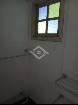 Imagem Casa Duplex de 4 Quartos para locação no Bairro São Francisco, Niterói